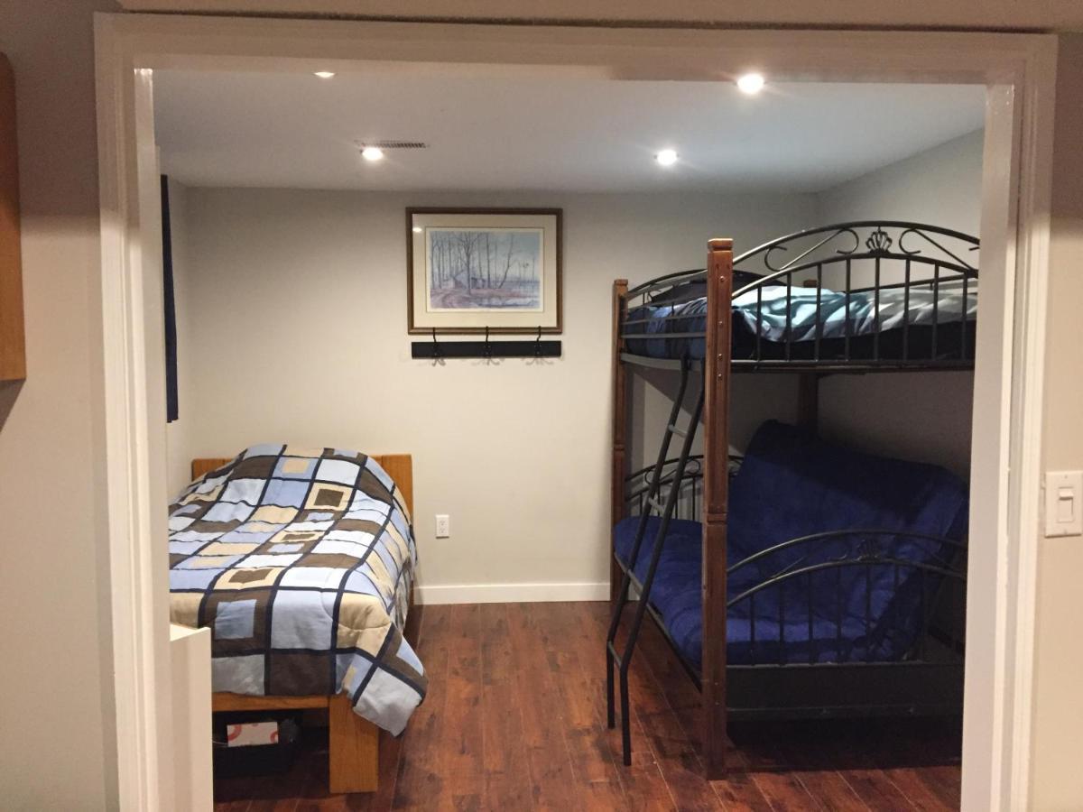 The Calgary Hub Hostel Style Home Bagian luar foto